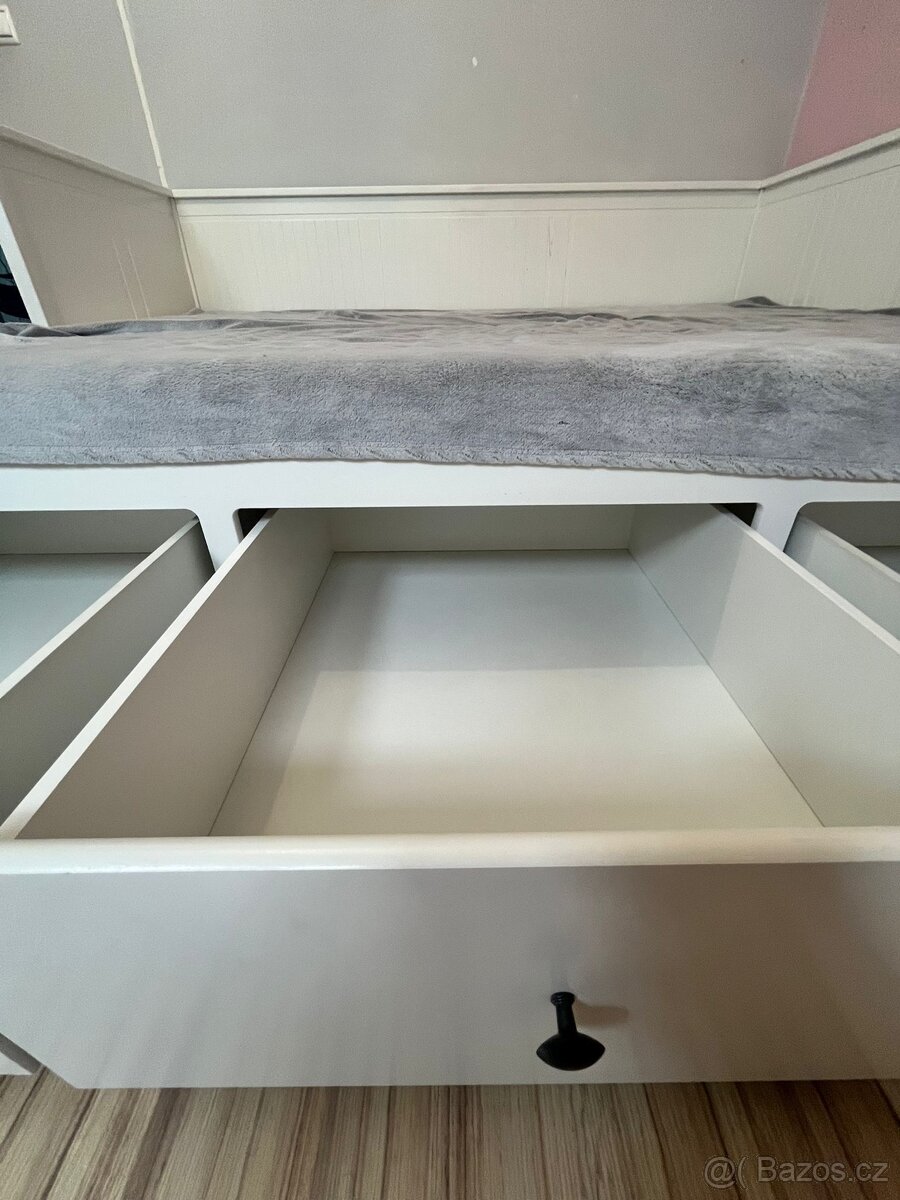 Bila ikea postel rozkladaci - 3