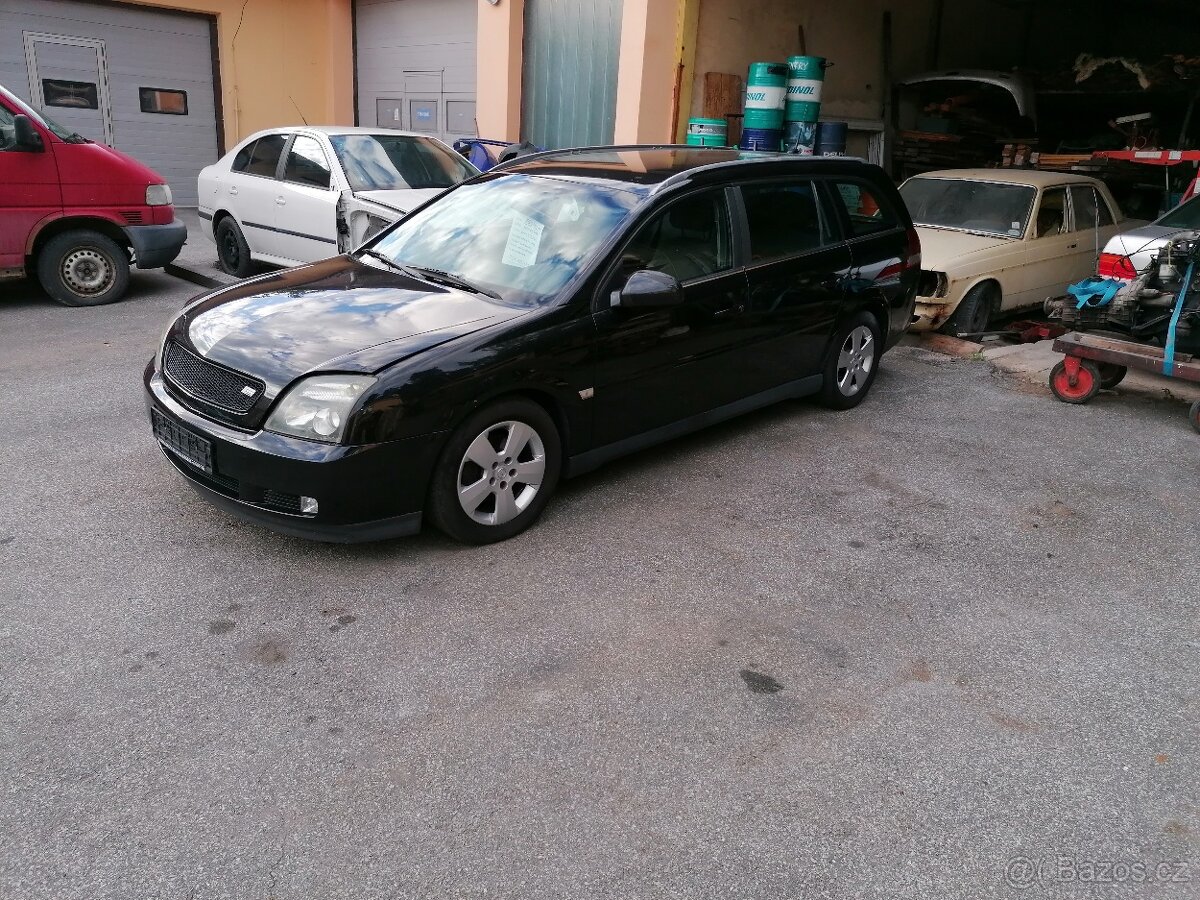 Opel Vectra kombi 2,2 dti, manuál - 3