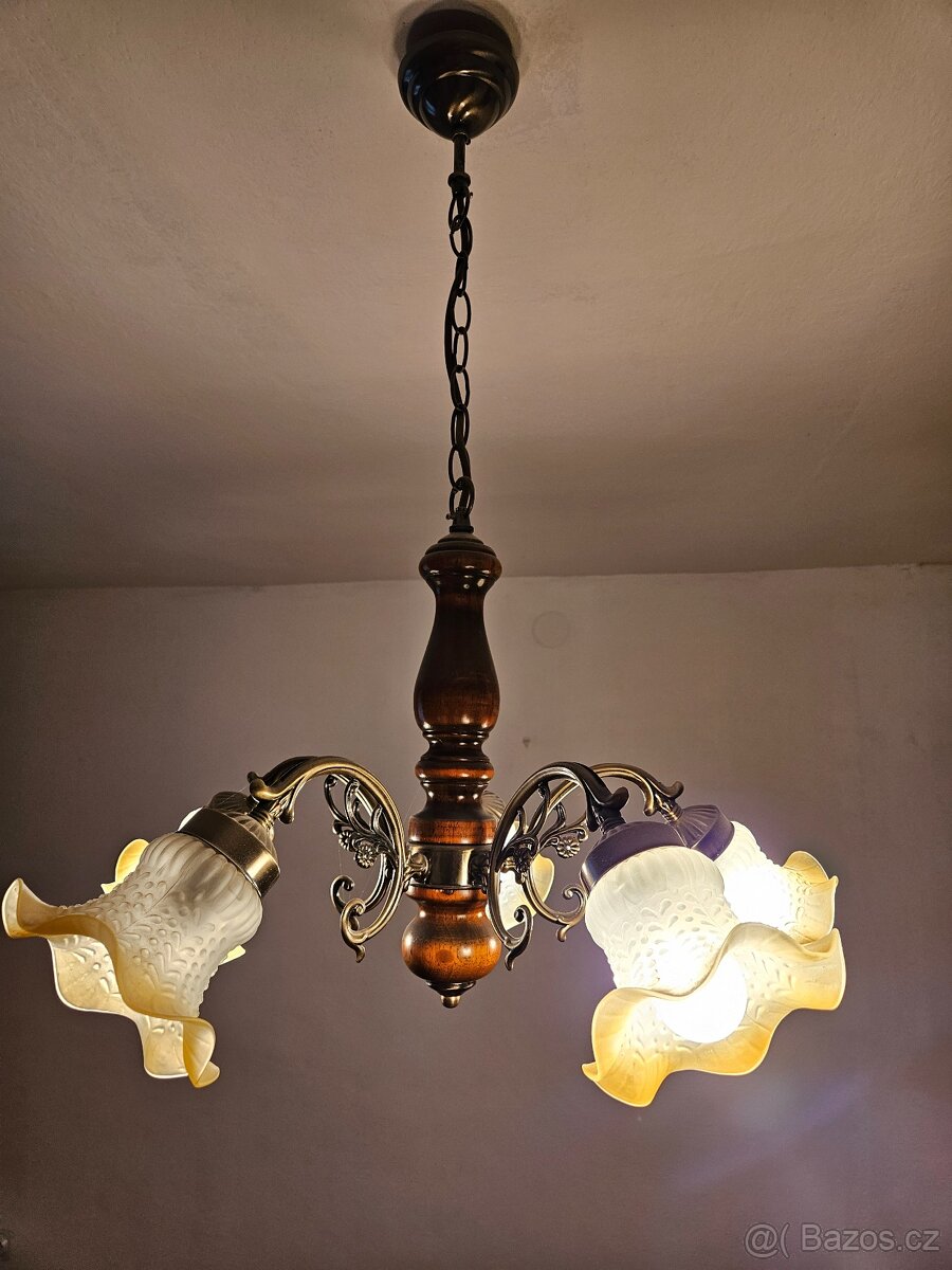 Stropní světlo. - 3