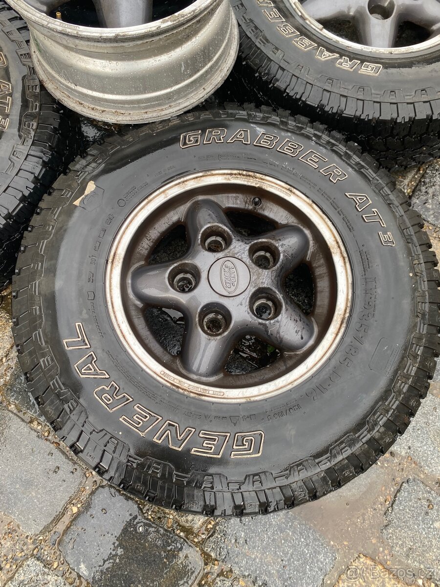 Disky s pneu 235/85 r16 Defender