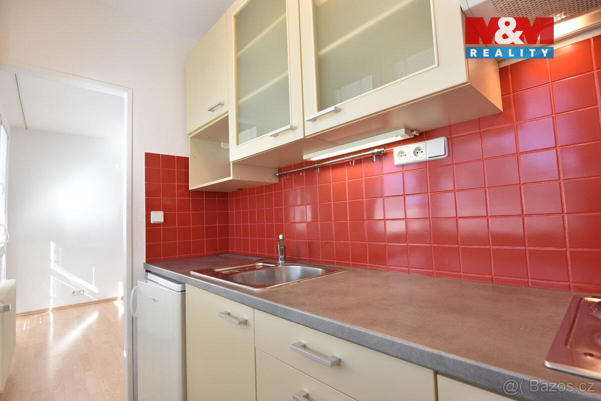 Pronájem bytu 1+1, 34 m², Praha, ul. Milevská - 3