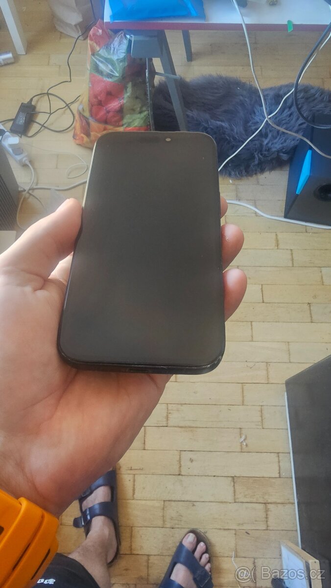 Apple Iphone 15 - 128GB - 3