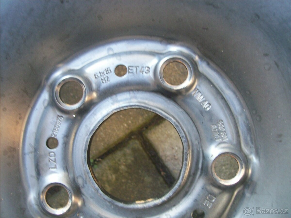 zimní kola Karoq 215.60.16" - 3