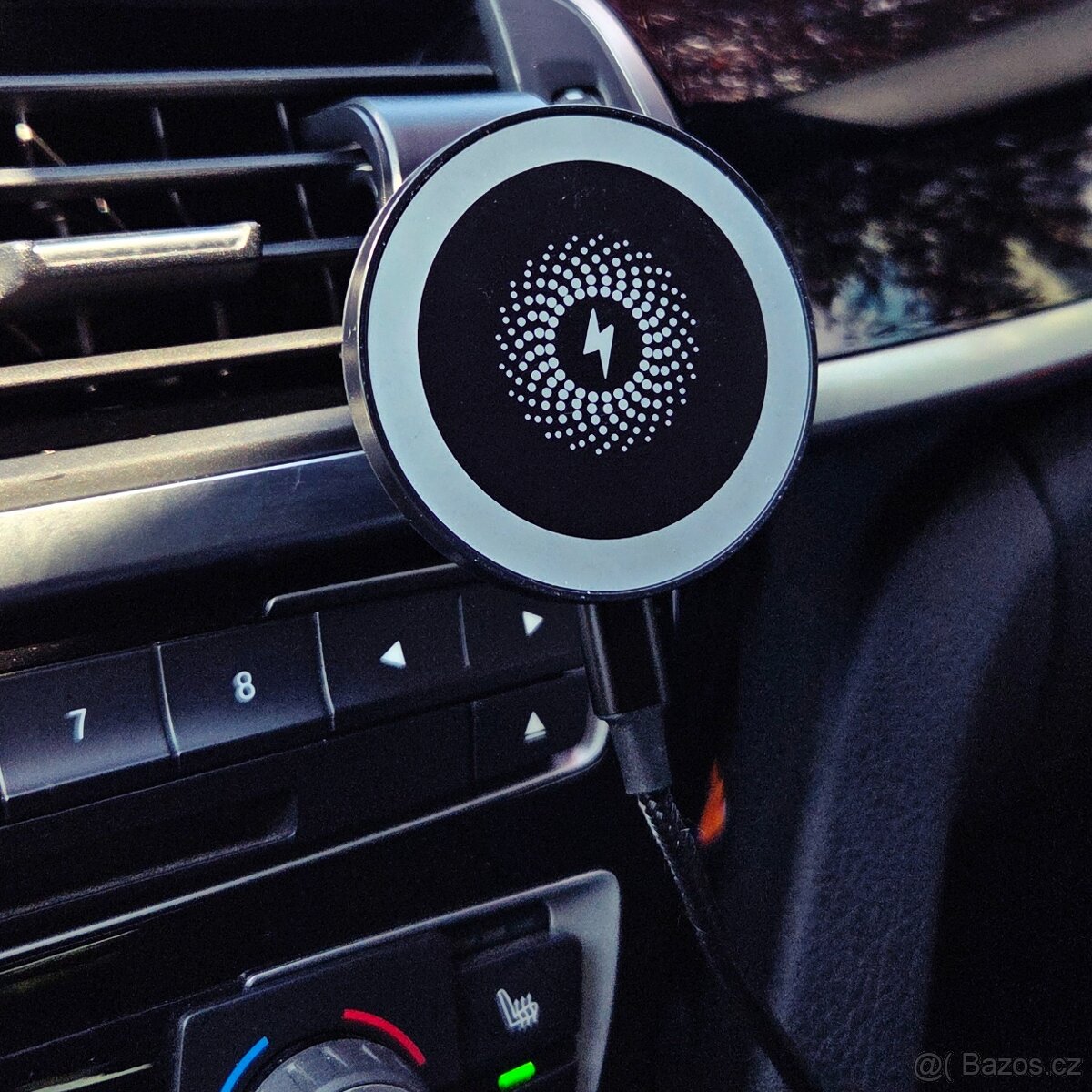 Magnetická nabíječka do auta - 3