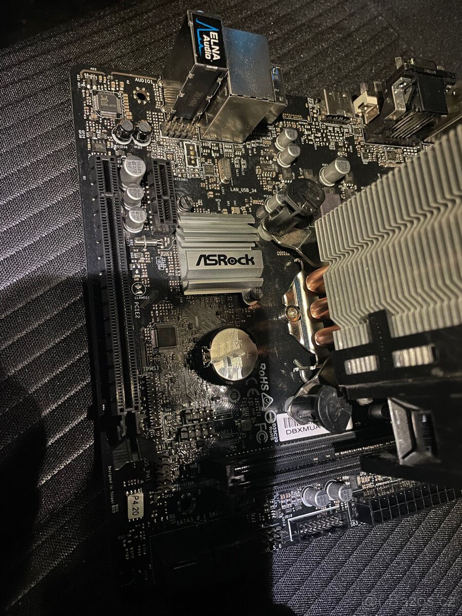 Asrock H310M-HDV s procesorem i3 9100f - 3