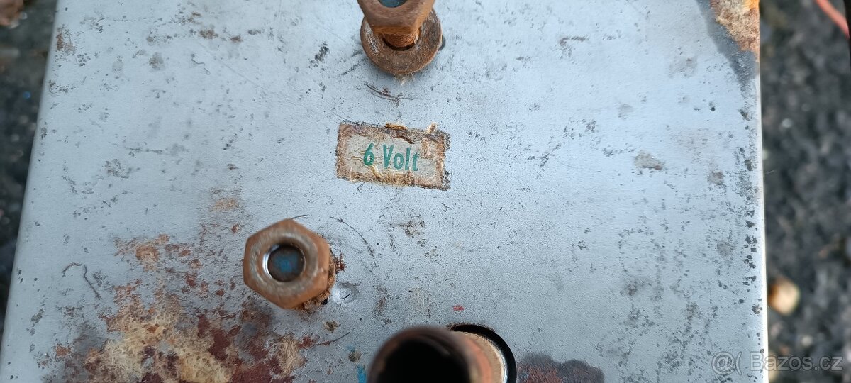 Topení do veterána s motorkem. - 3