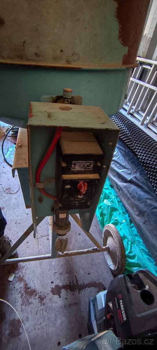 Stavební míchačka 380 V - 3