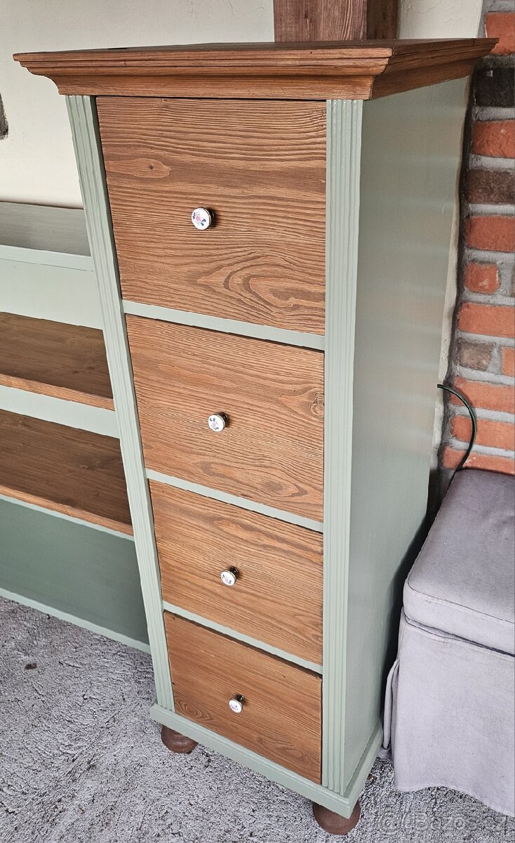 Vysoká dřevěná venkovská komoda - 3