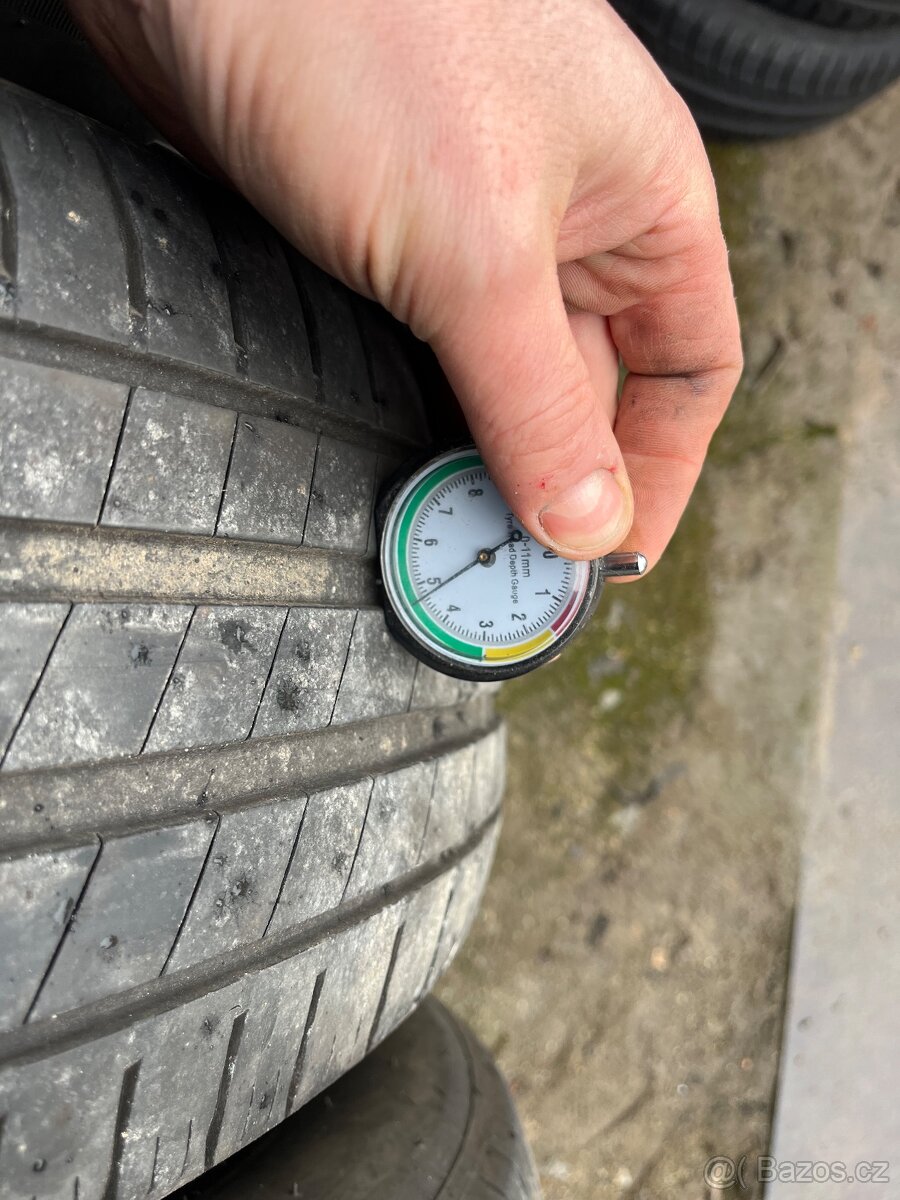 Pneu 215/60/17 - 3