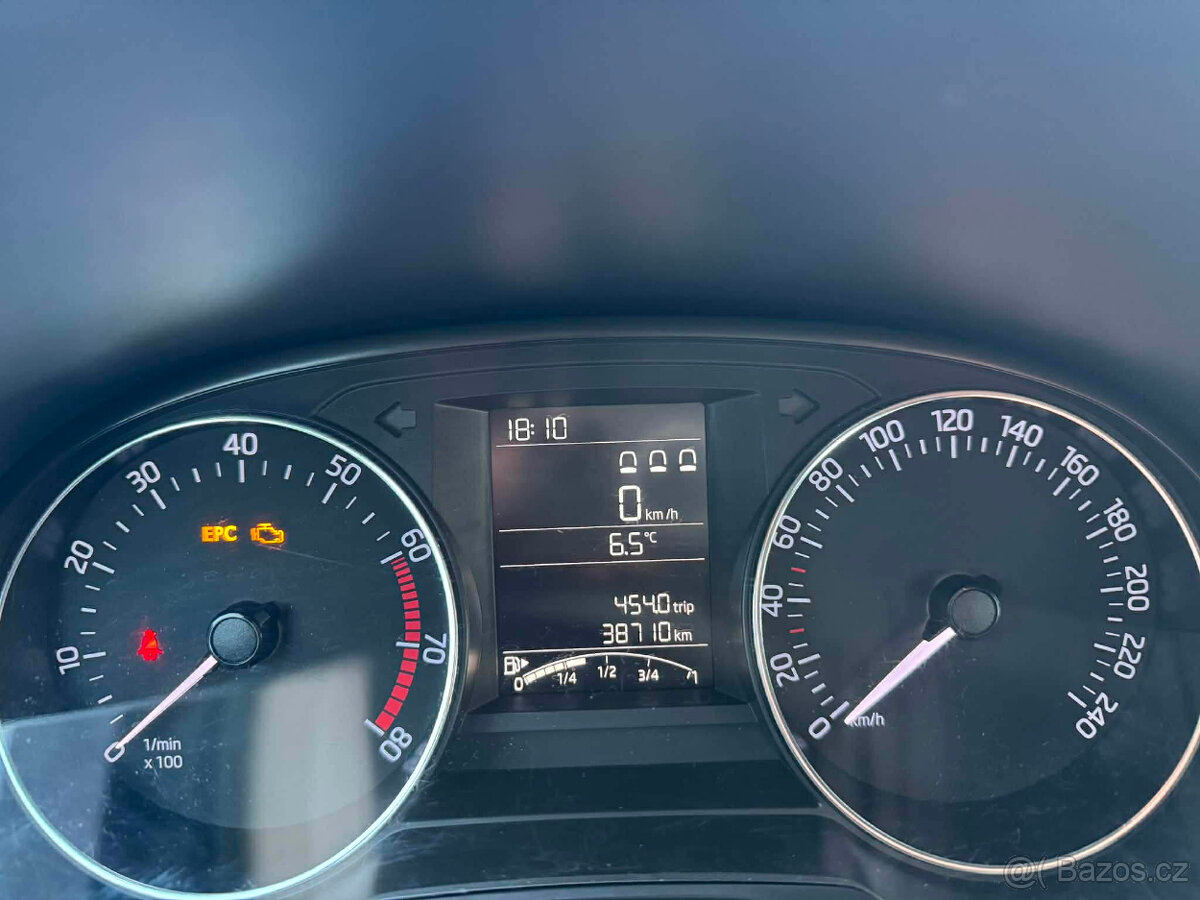 Škoda fabia III - 3