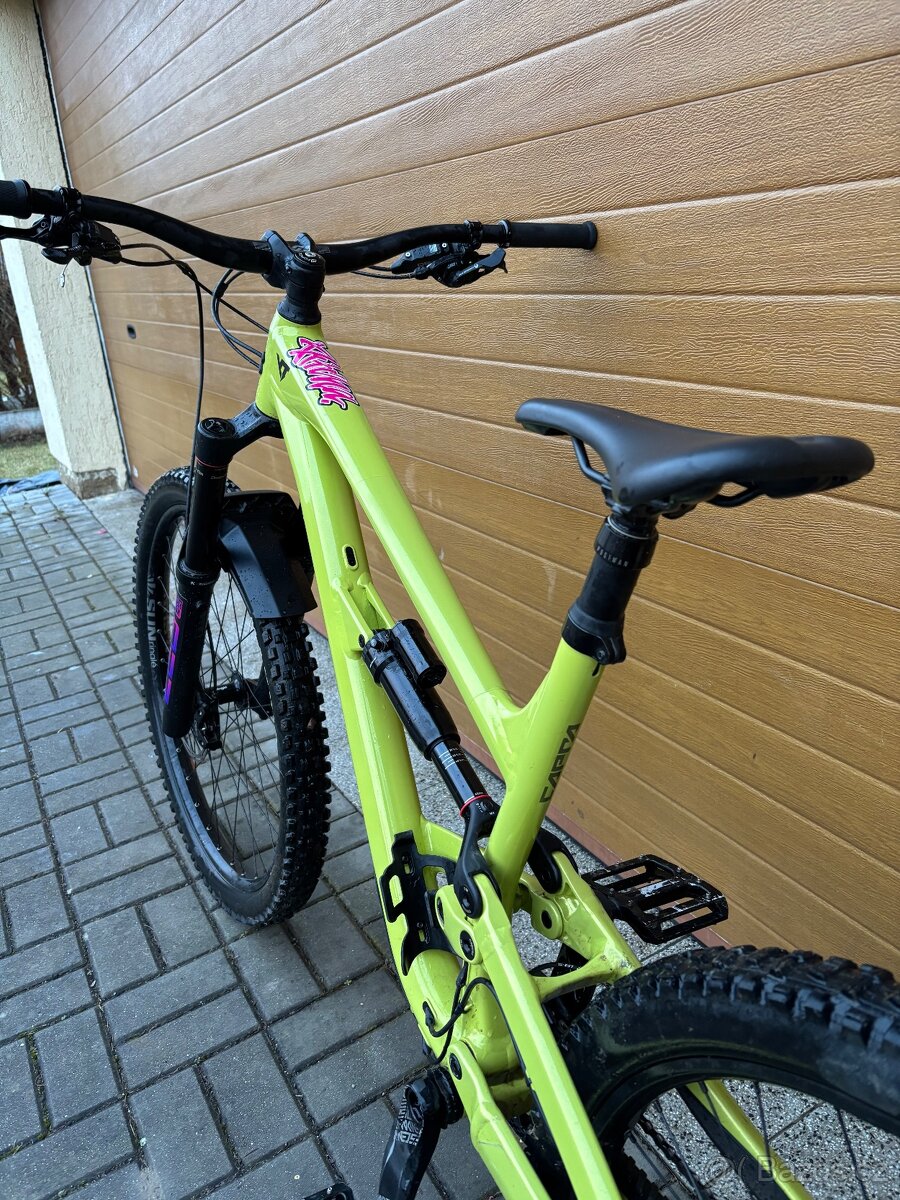 YT Capra 2024 - 3