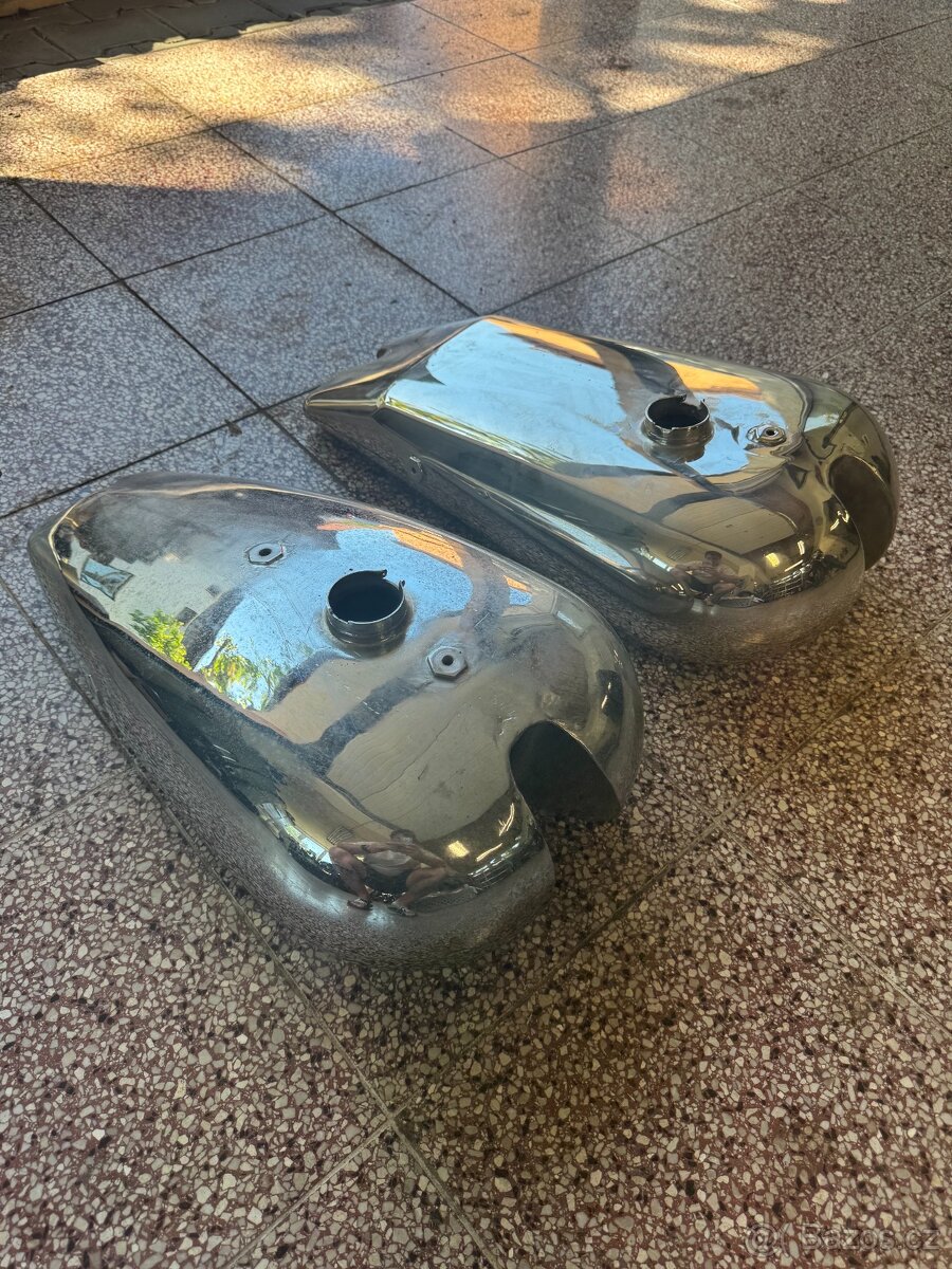 Praga 500 nádrže - 3