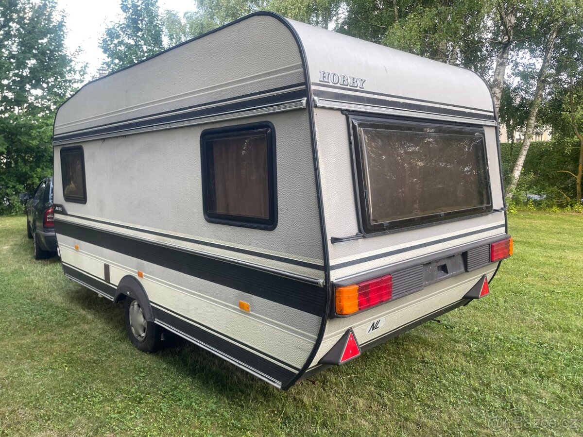 Hobby 460, předstan, WC, 4 osoby, STK, 100km/h - 3