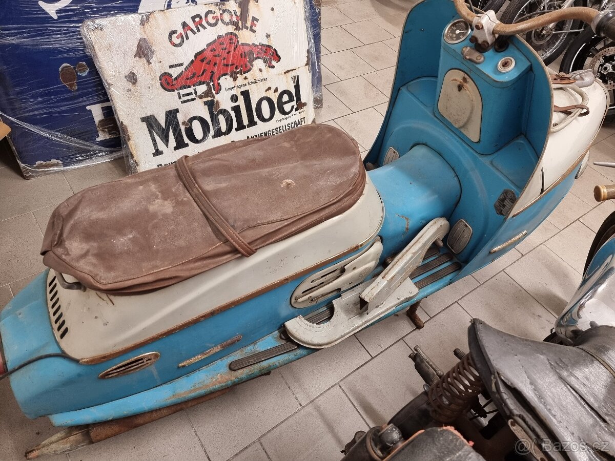ČZ 175 skútr prase - 3