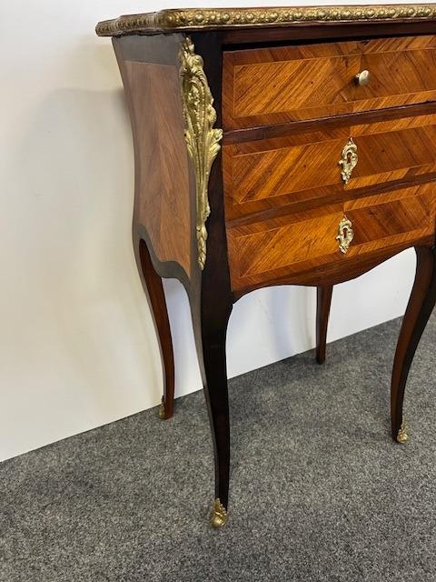 Stolek okolo roku 1850 - originál. - 3