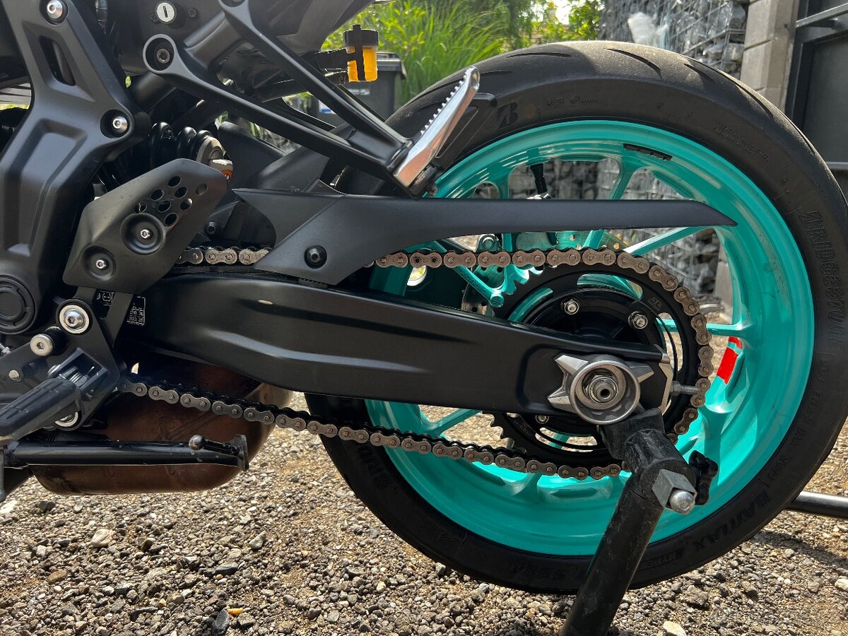 Yamaha mt07 - 3