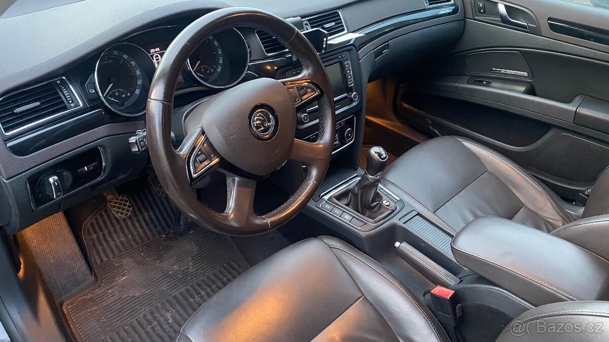 Superb II facelift 4x4 Laurin&Klement - 3