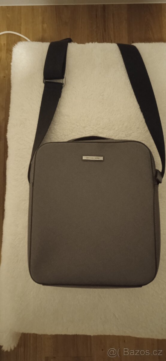Michael Kors - 3
