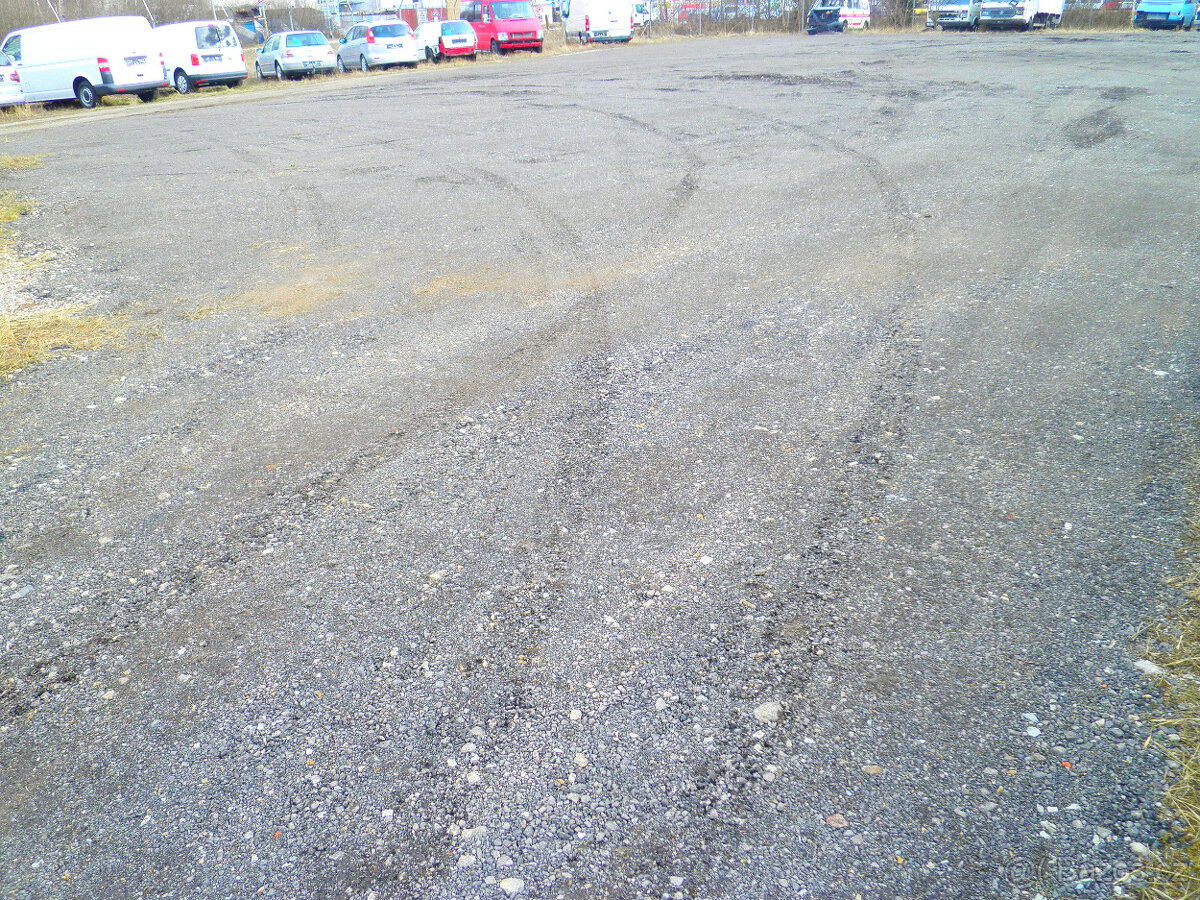 PRONÁJEM PARKOVACÍCH MÍST - 3