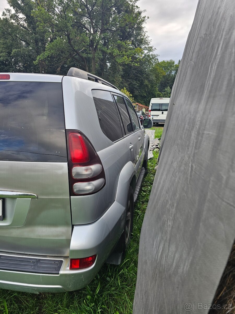 Toyota Land Cruiser J12KDJ120 9/2008