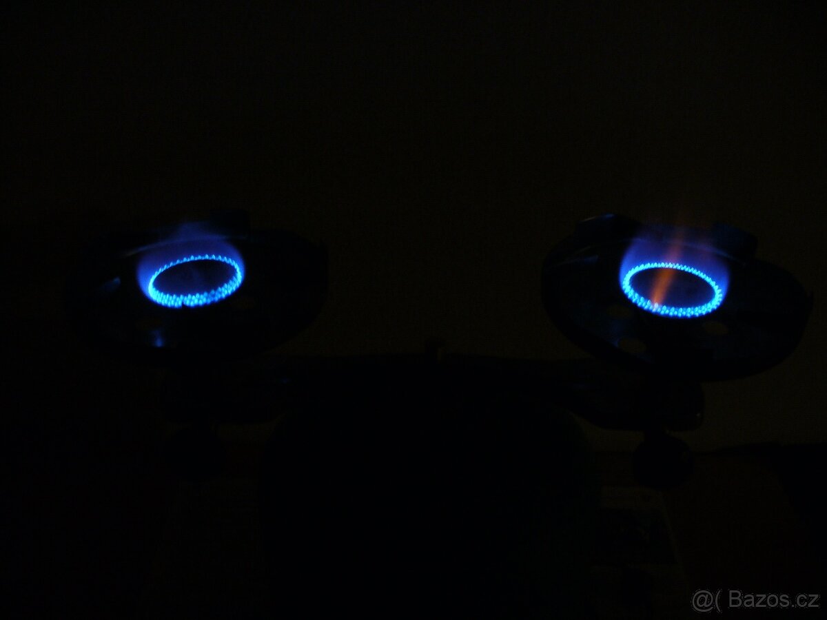 plynový vařič s plnou bombou - 3