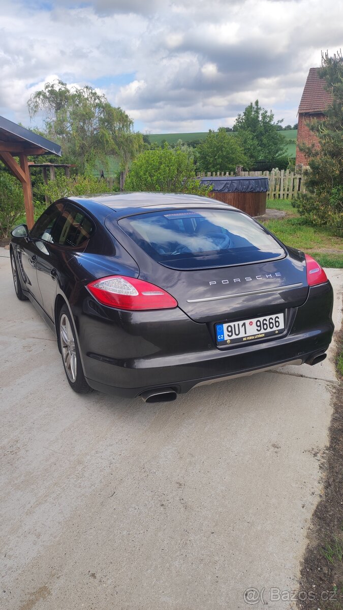 Porsche panamera 3.6 platinum edition - 3