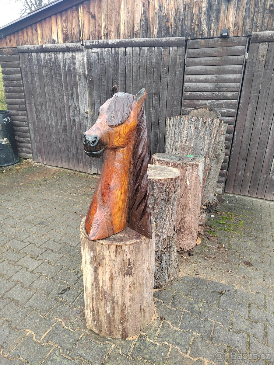 Hlava koně motorovou pilou - 3