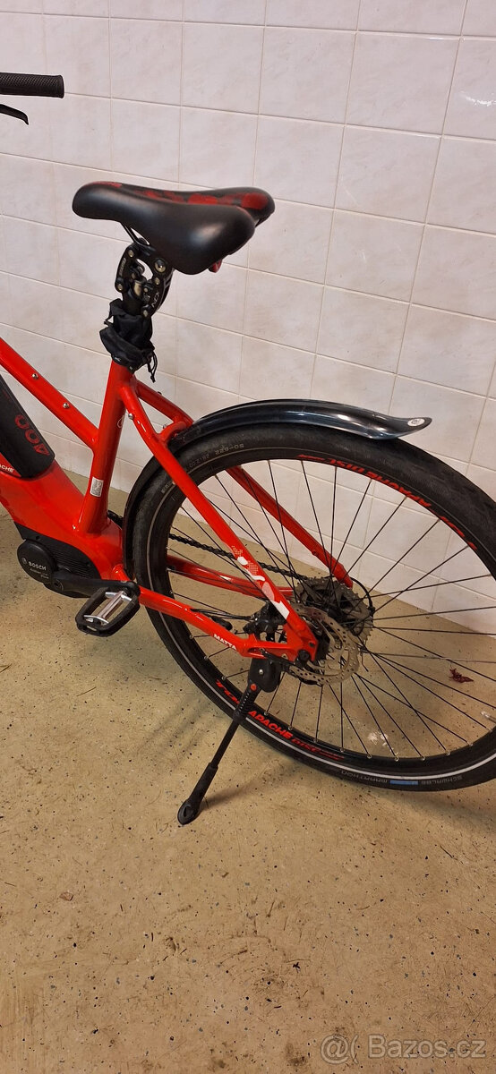 Damske elektro kolo - Apache Matta Bosch active plus 400 18 - 3