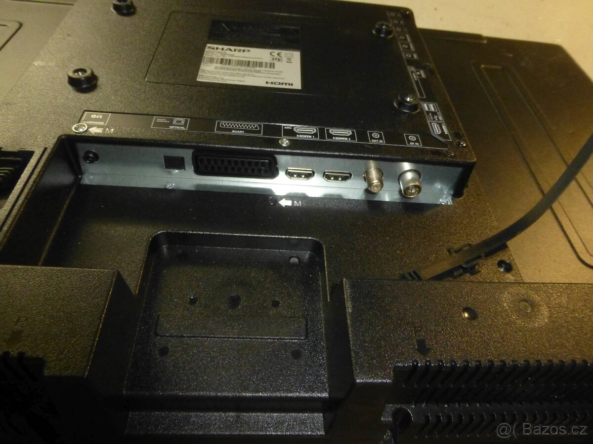 LED televize 80 cm SHARP, 32 palců, DVB-T2 - 3