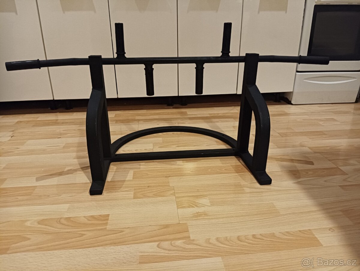 Hrazda na zeď - 3