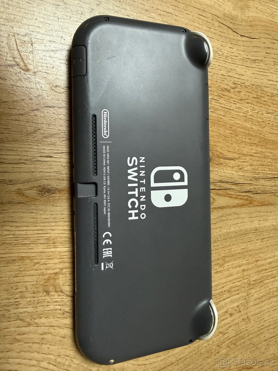 Nintendo Switch Lite - 3
