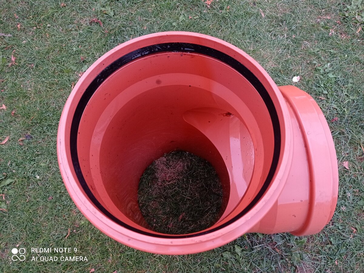 Kanalizační trubka - 3