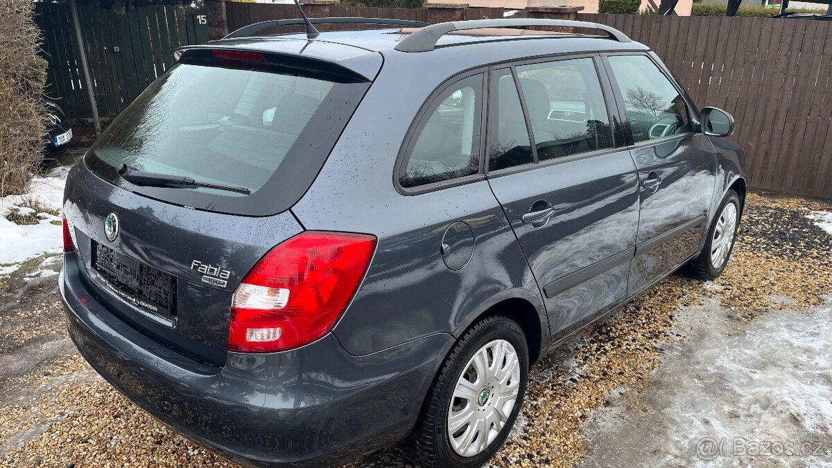 ŠKODA FÁBIA 1.4 16V. AMBIENTE - 3