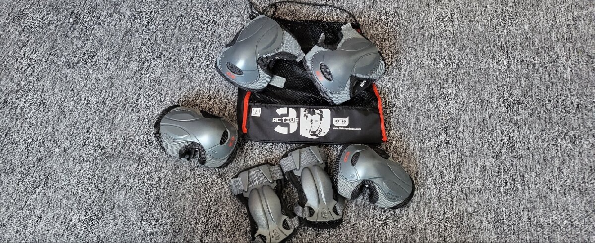 Koleckove brusle Bladerunner vel. 36 + komplet chranice - 3