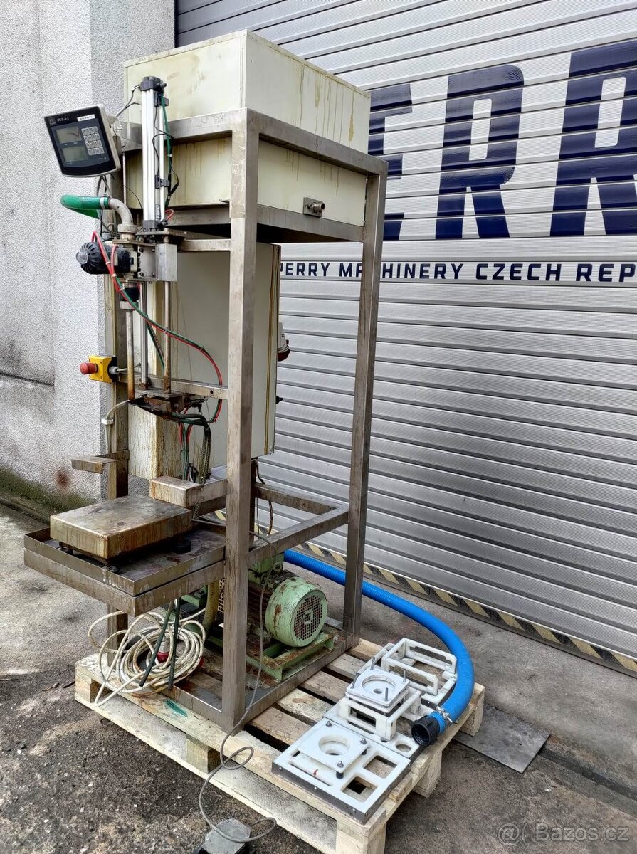 Plnička kanystrů - 3