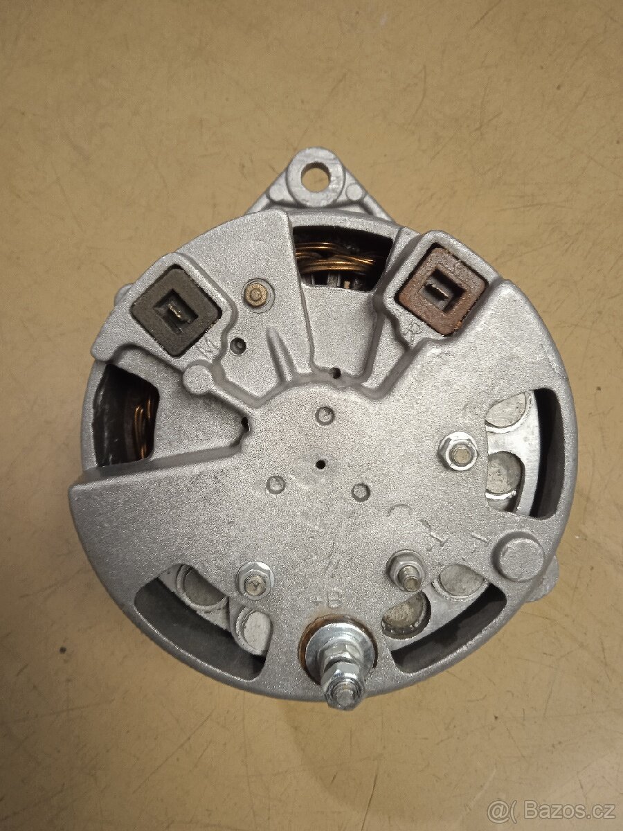 Prodám Alternátor Zetor , Škoda 35A - 3