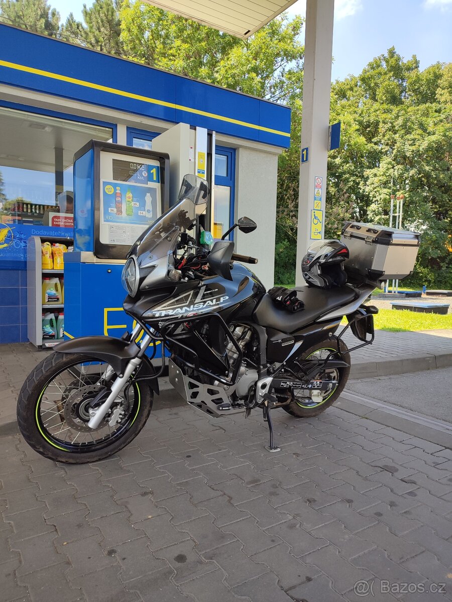 Honda Transalp XL 700 - 3