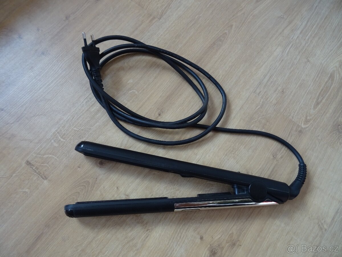 Žehlička na vlasy Rowenta for elite model look - 3