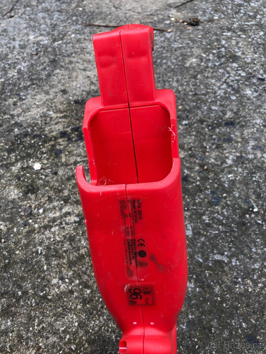 AKU vyžínač trávy - 3