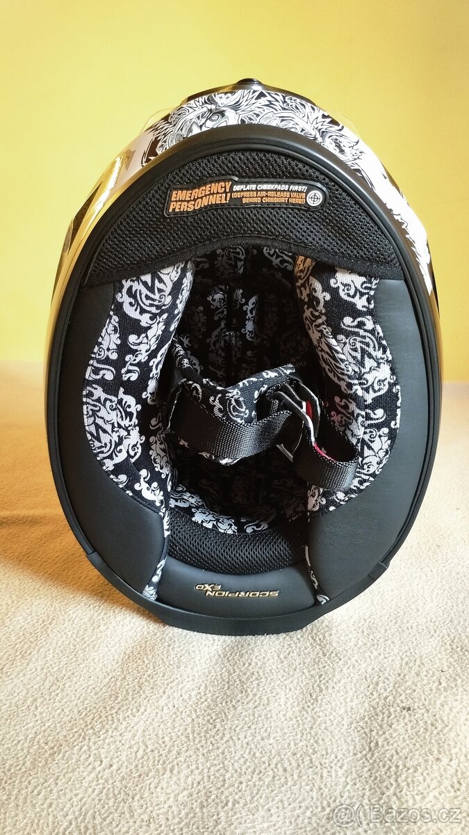 Dámské věci na motorku - helma, bunda, pláštěnka,... - 3