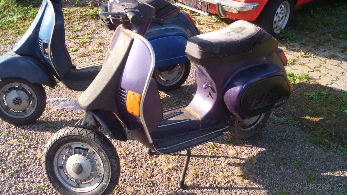 2x Piaggio Vespa 50 - 3