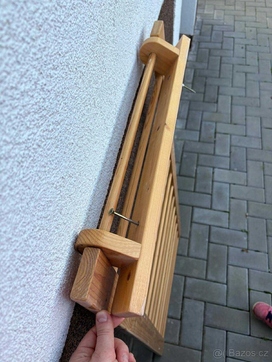 Dětská zábrana na schody - 3