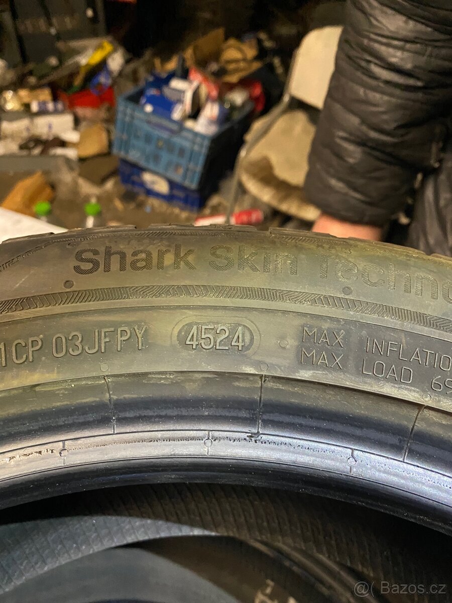 Zimní pneu Uniroyal 205/55 R17 - 3