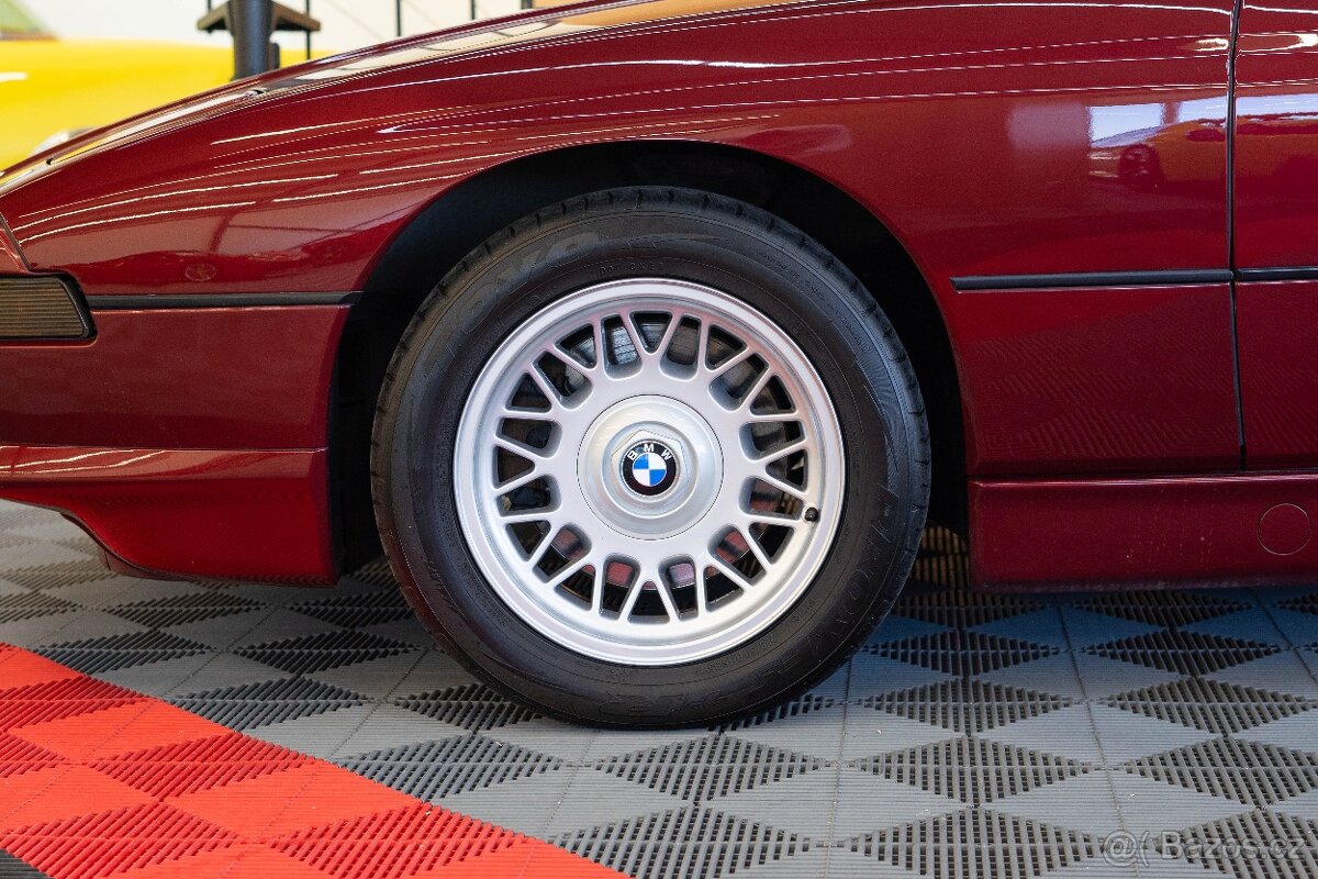 BMW Rad 8 850i - 3
