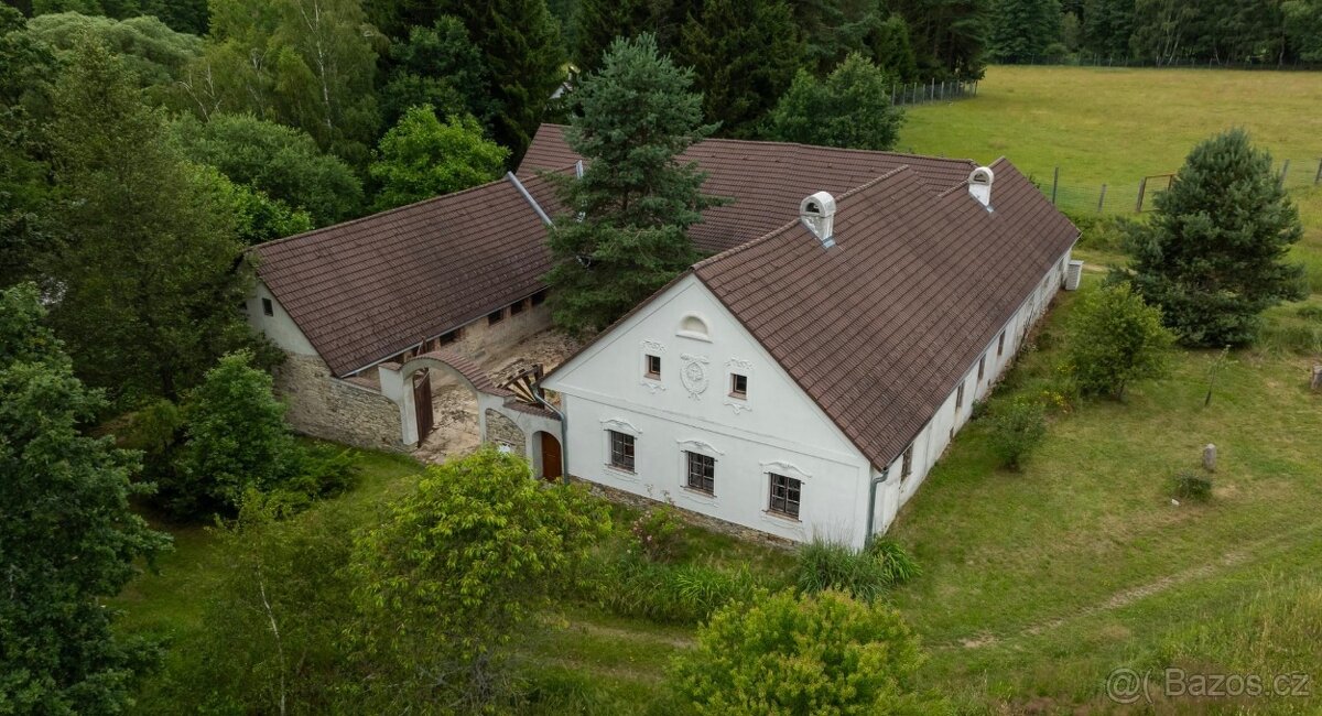 Pozemek / nemovitost na prodej - 3