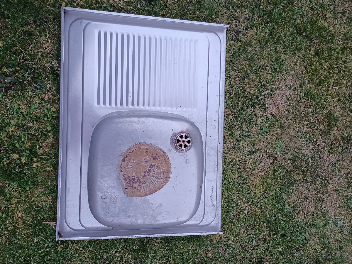 nerez dřez s odkapávačem - 3