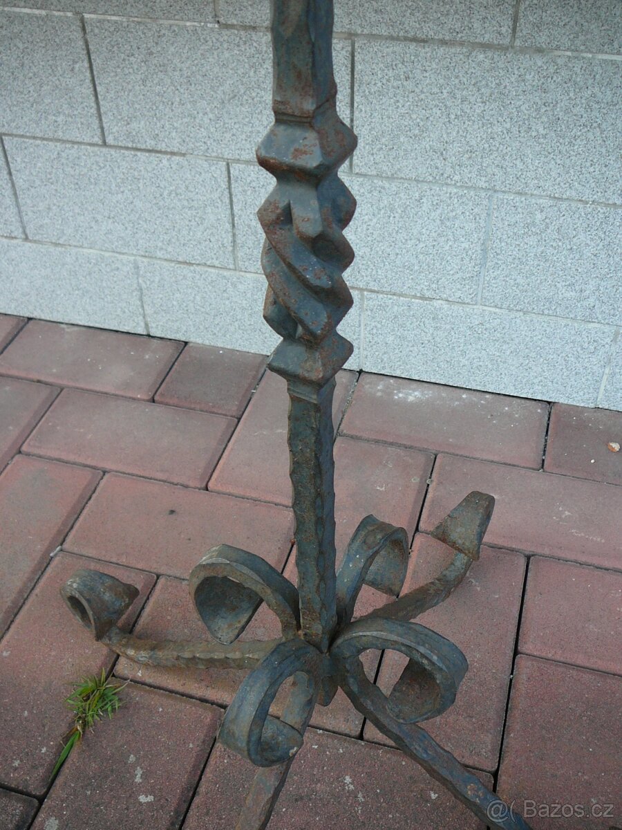 KRBOVÉ NÁŘADÍ KOVANÉ - 3