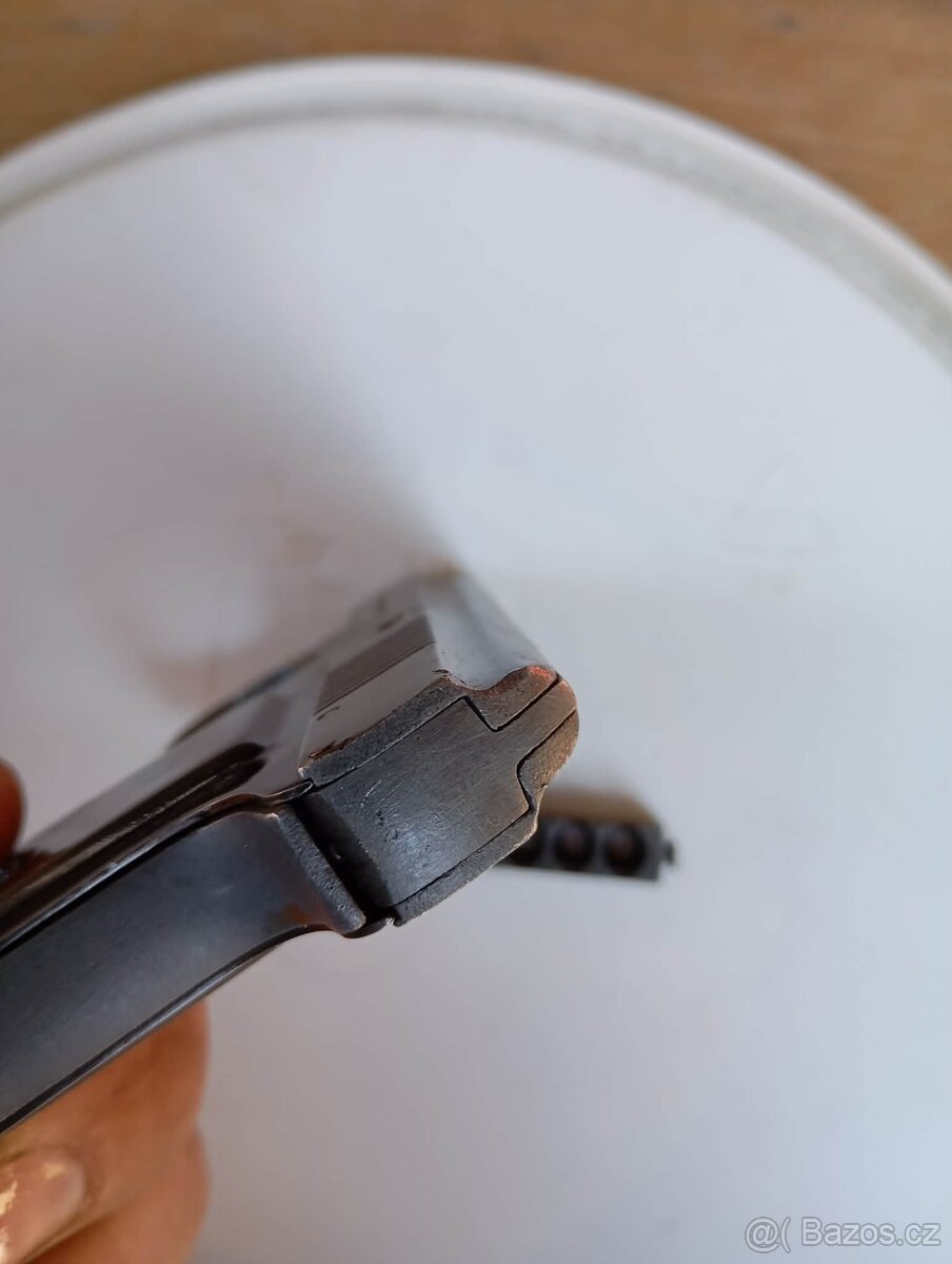 Startovací pistole - 3