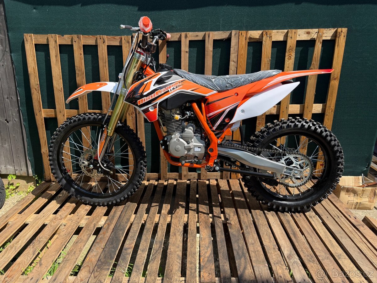 PITBIKE PITROCK 250ccm4T 21”/18” ORANŽOVÁ C111