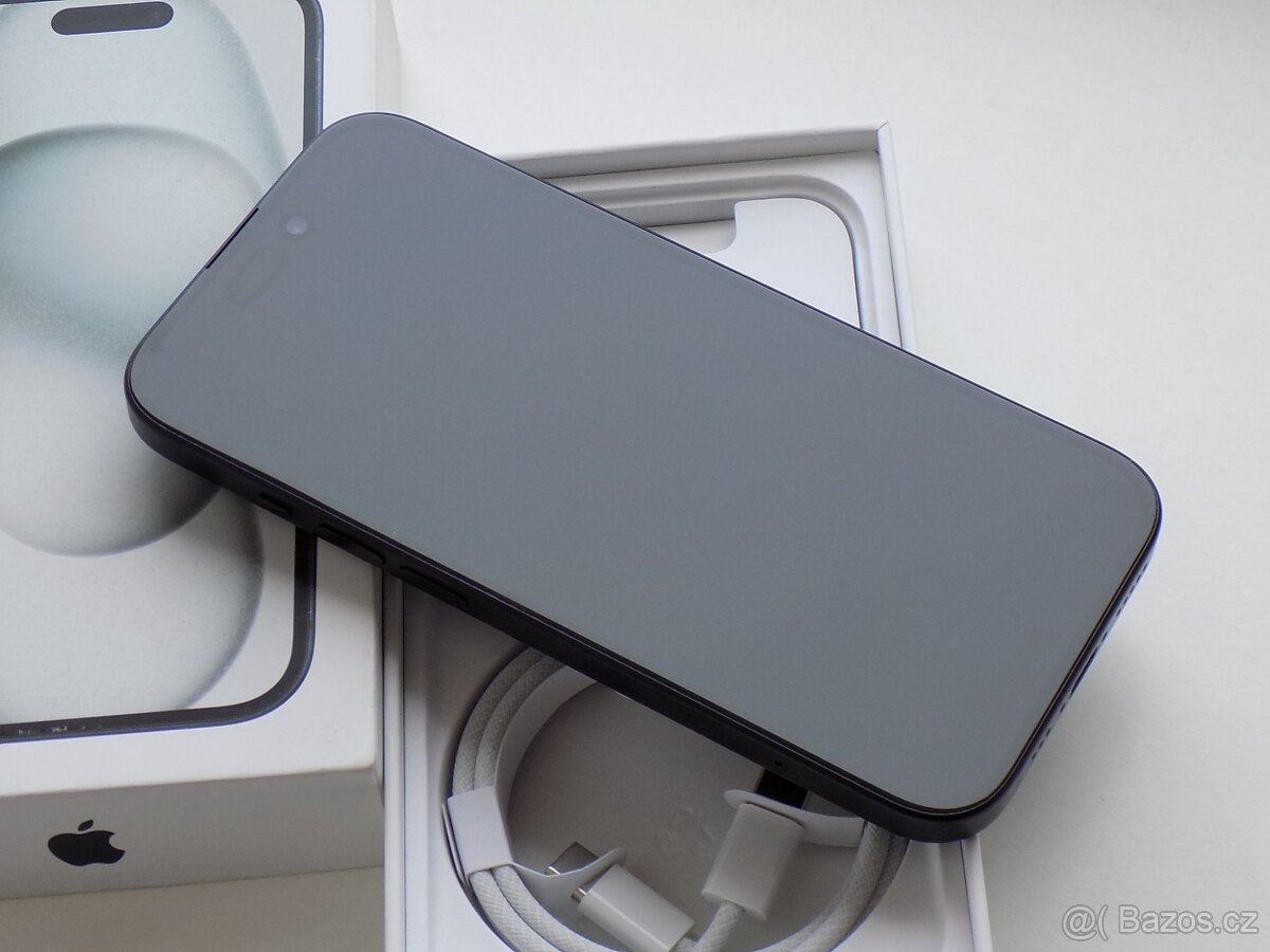 Apple iPhone 15 128GB Černý - ZÁRUKA 12 MĚSÍCŮ - KOMPLETNÍ - 3